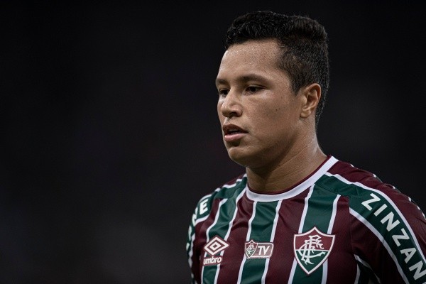 Marlon tem contrato até dezembro com o Fluminense (Foto: Jorge Rodrigues/AGIF)