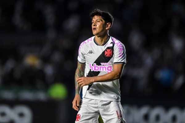 Cano tem quatro assistências no Vasco (Foto: Thiago Ribeiro/AGIF)
