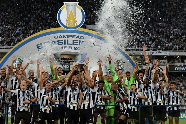 Foto:Thiago Ribeiro/AGIF | Botafogo está em processo para virar clube-empresa