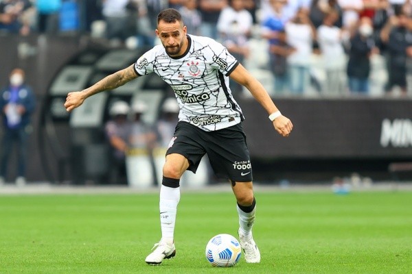 Foto: Marcello Zambrana/AGIF - Foi o autor do gol que deu o empate ao Corinthians