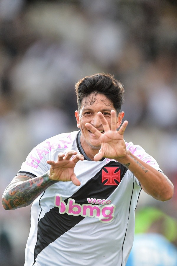 Foto:Thiago Ribeiro/AGIF | Germán Cano faz pedida para assinar com clube do Brasil