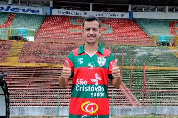 Anderson Ligeiro é uma das contratações da Portuguesa para temporada (Foto: Dorival Rosa/Portuguesa)
