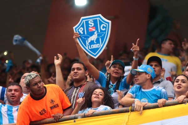 Foto: Fernando Torres/AGIF -Torcida do Paysandu na partida contra Remo