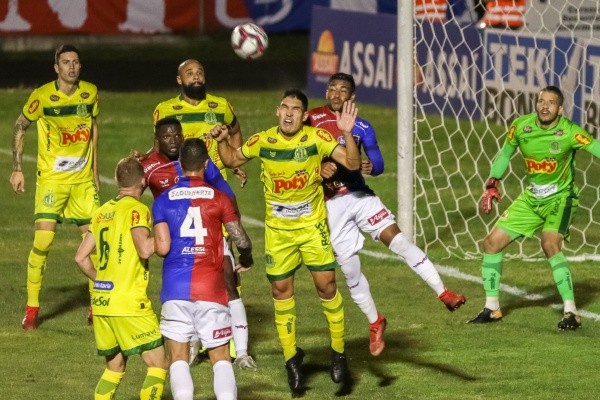 Foto: Robson Mafra/AGIF – Mirassol em ação