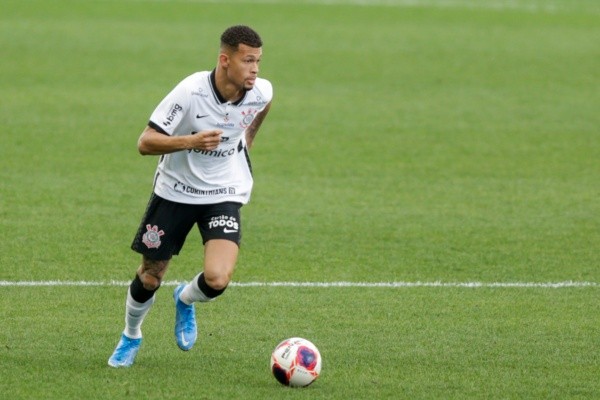 Foto: Marcello Zambrana/AGIF - O zagueiro despertou o interesse dos Europeus para próxima temporada