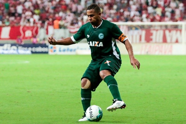 Foto: Clelio Tomaz/AGIF – Jogador quase foi para o Sport em 2016, mas acertou com o Goiás