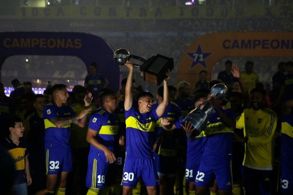 Daniel Jayo/Getty Images/ Boca Juniors foi campeão da Copa Maradona 