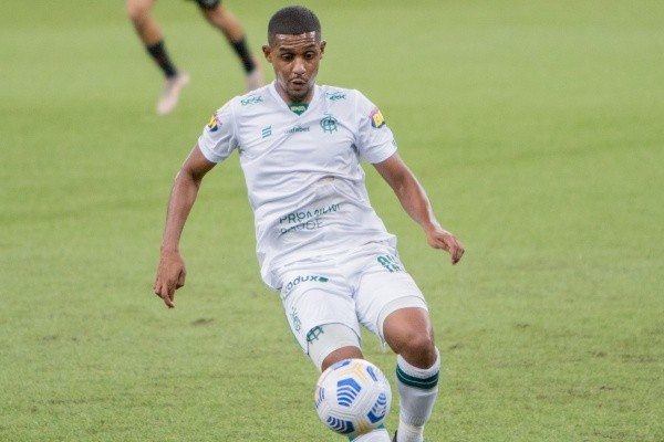 Foto: Robson Mafra/AGIF – Ramon é outro reforço do Dragão, após passar pelo América-MG