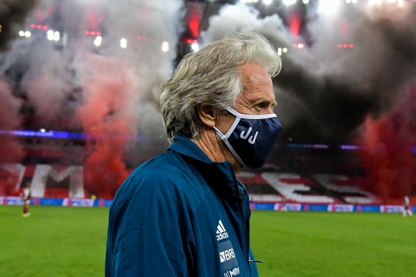 Foto: (Thiago Ribeiro/AGIF) - Jorge Jesus é o nome preferido da torcida para ocupar o cargo de treinador do Flamengo