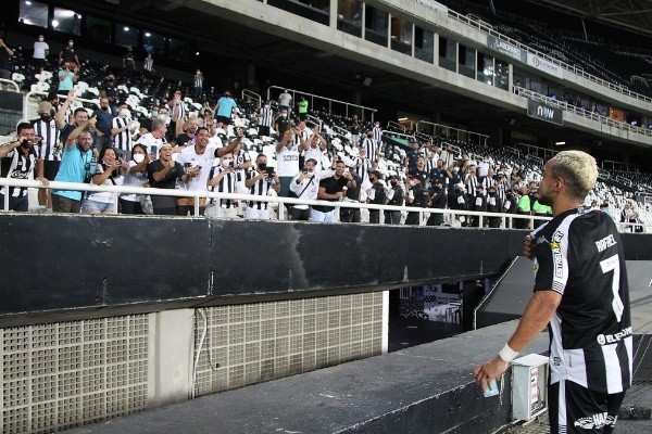 Vitor Silva/Botafogo – Rafael vive o sonho de jogar no clube do coração