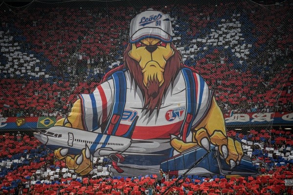 Foto: (Kely Pereira/AGIF) - O Fortaleza vai estrear na competição com o apoio de sua torcida