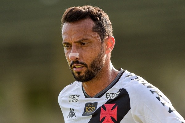 Nene jogador do Vasco durante partida contra o Botafogo no estádio São Januário pelo campeonato Brasileiro B 2021. Foto: Thiago Ribeiro/AGIF