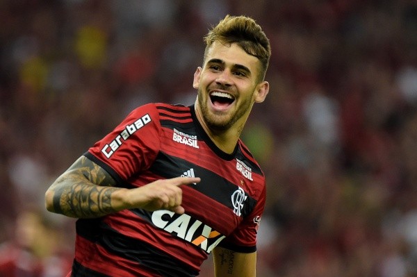 Foto:Thiago Ribeiro/AGIF – Felipe Vizeu foi revelado no Flamengo, mas hoje estaria no radar do Vasco para 2022
