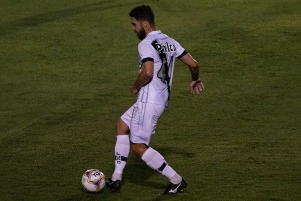 Foto: Rebeca Reis/AGIF – Rayan em ação pela Ponte Preta