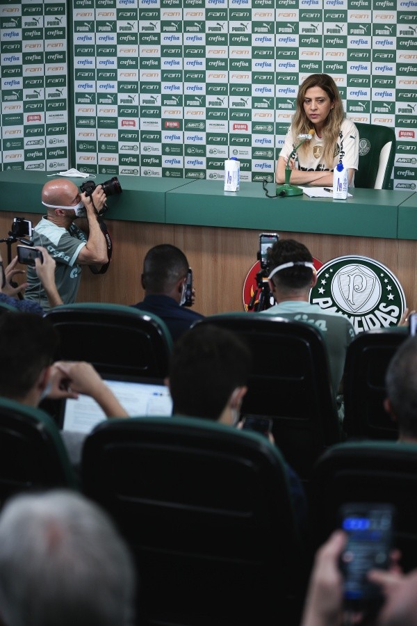 Jogadoras do Palmeiras se manifestam após declaração de Leila sobre futebol feminino (Foto: Ettore Chiereguini/AGIF