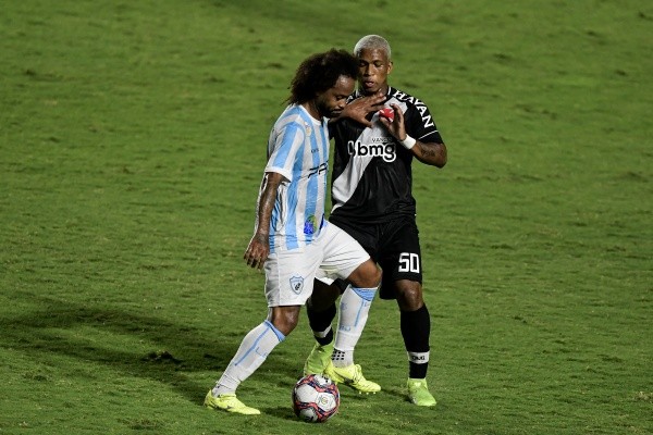 Thiago Ribeiro/AGIF – Celsinho, não renovou com o Tubarão e agora disputará Série A2 do Campeonato Paulista