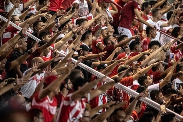 Presidente do CRB revela pacotão de reforços (Foto: Celio Junior/AGIF)