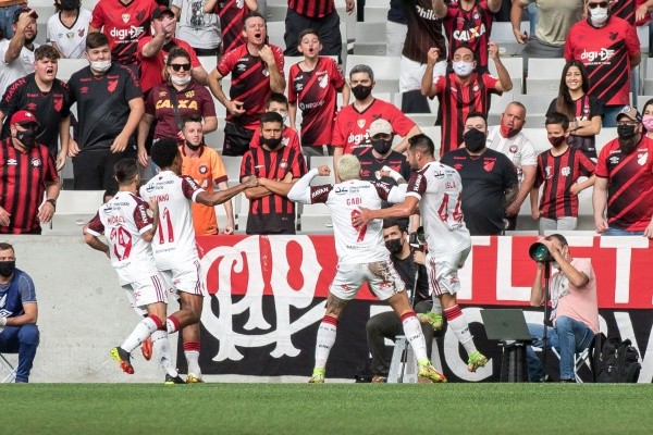 Foto: Robson Mafra/AGIF