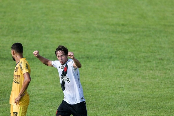 Galarza projeta um 2022 melhor para o Vasco ( Foto: Thiago Ribeiro/AGIF)