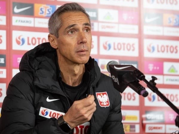 Olimpik/NurPhoto via Getty Images/ Paulo Sousa fechou com o Flamengo até 2023. Olimpik/NurPhoto via Getty Images/ Paulo Sousa fechou com o Flamengo até 2023.