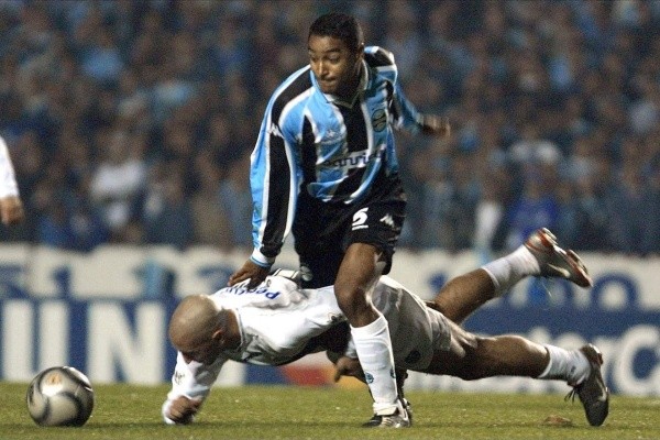 Arquivo histórico/Grêmio/ Com Roger na lista, relembre o 'top 3' dos melhores laterais que o Grêmio já teve 