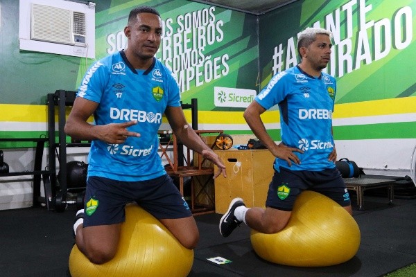 Cuiabá se apresentou nesta terça-feira (4) (foto: AssCom Dourado)