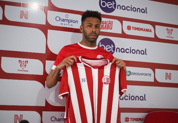 (Fotos: Tiago Caldas / CNC) Wellington relembra temporada no CSA