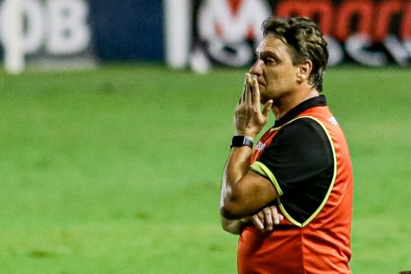 Foto: Rafael Vieira/AGIF -João Brigatti técnico do Sampaio Corrêa