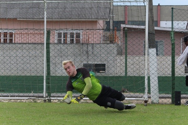 Foto: (Flickr Oficial Figueirense/Patrick Floriani/FFC) - Allan Roden, nos tempos de Figueirense