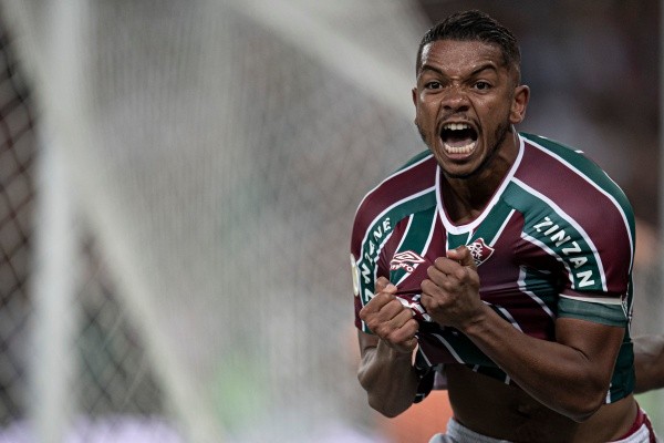 Foto: Jorge Rodrigues/AGIF – David Brazcomemora seu gol durante partida contra o Chapecoense