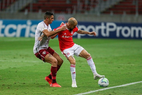 Fernando Alves/AGIF – Meia argentino fará sua terceira passagem pelo Colorado