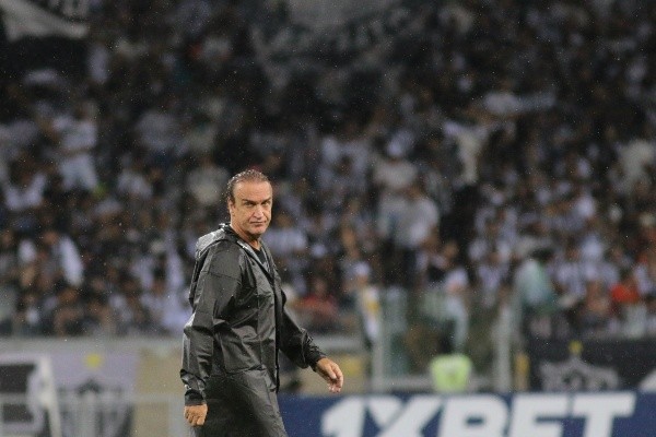 ( Foto: Fernando Moreno/AGIF) Cuca tem seu nome ligado ao Atlético novamente