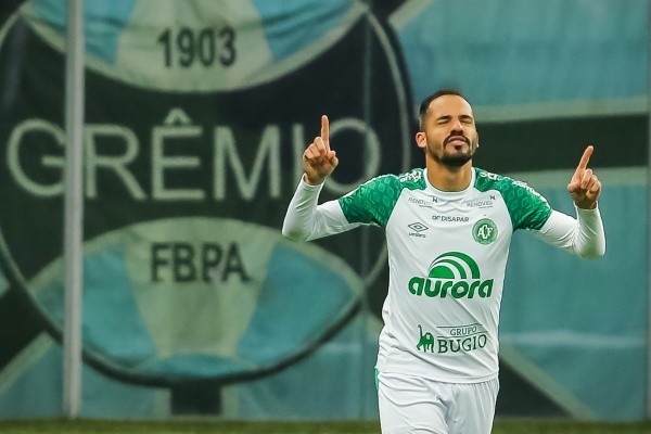 ( Foto: Pedro H. Tesch/AGIF)