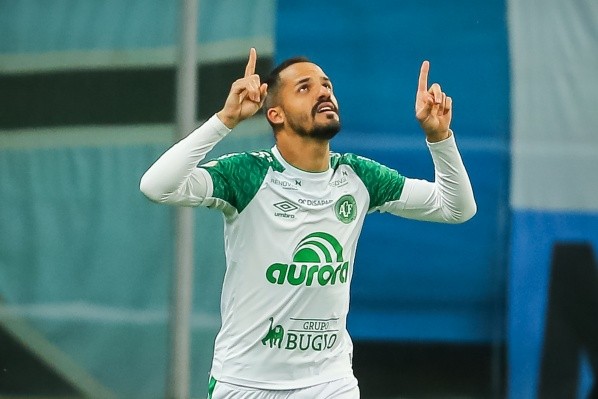 (Foto: Pedro H. Tesch/AGIF) Anselmo Ramon é anunciado pelo CRB