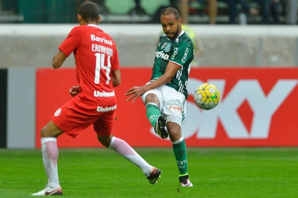 Foto: Mauro Horita/AGIF – O Internacional foi um dos clubes onde Ernando teve longa passagem com quatro temporadas