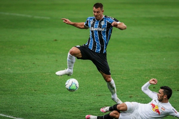Foto: Fernando Alves/AGIF – Churín deve seguir no Grêmio em 2022