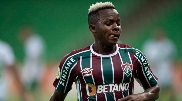 Cazares atuou no último Brasileirão pelo Fluminense (Foto: Jorge Rodrigues/AGIF)