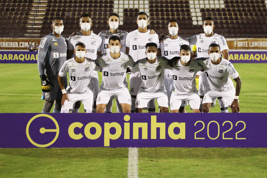 Santos na Copinha: onde assistir AO VIVO o duelo das oitavas de final 