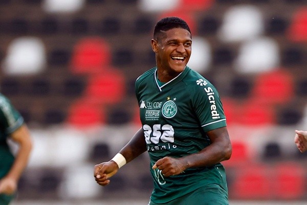 Foto: (Thiago Calil/AGIF) - Em 2021, Rodrigo Andrade disputou 36 jogos com a camisa do Guarani e marcou um gol