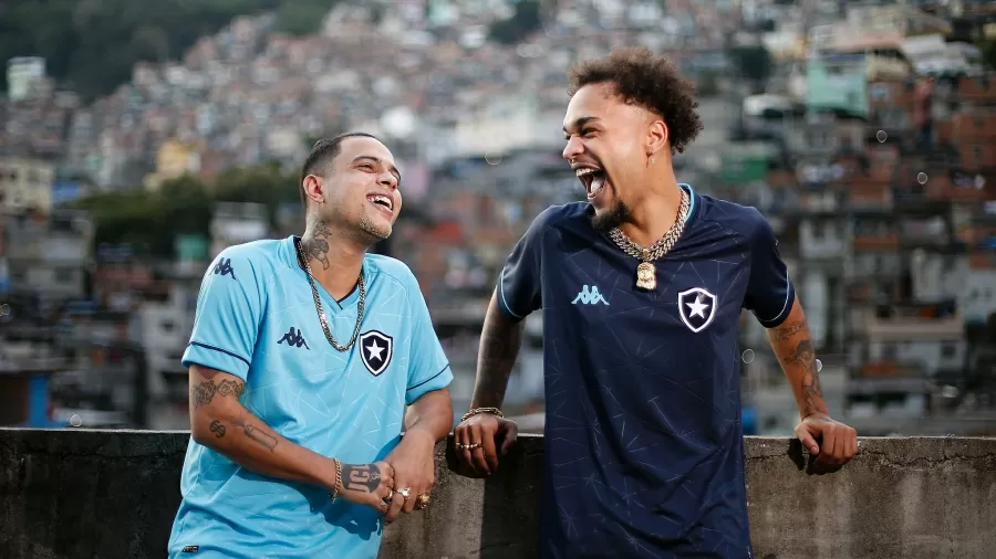 Foto: Vitor Silva/Botafogo | Uma das ações epeciais promovidas pelo Botafogo foi em agosto quando com homenagem ao Rio de Janeiro, o clube lançou o uniforme número 4 Foto: Vitor Silva/Botafogo | Uma das ações epeciais promovidas pelo Botafogo foi em agosto quando com homenagem ao Rio de Janeiro, o clube lançou o uniforme número 4