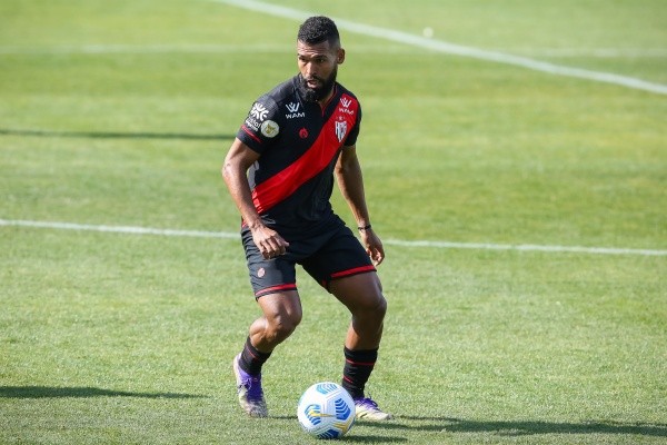 Foto:Pedro H. Tesch/AGIF | Willian Maranhão passou quase duas temporadas no Atlético-GO