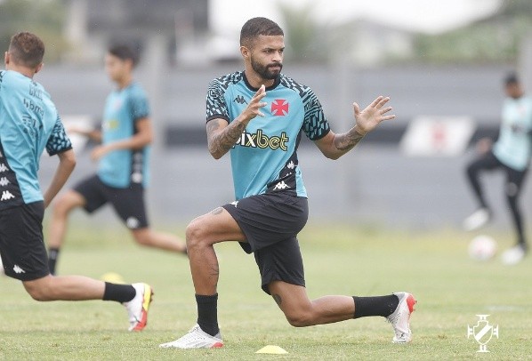 Foto: Rafael Ribeiro / Vasco -Vitinho vinha treinando entre os titulares, mas será desfalque na estreia do Carioca por lesão