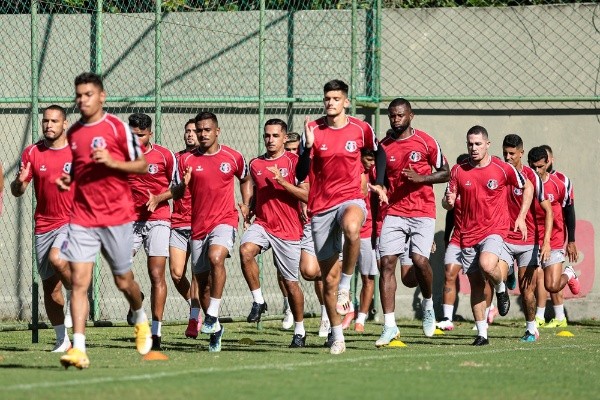 Rafael Melo/Santa Cruz – Elenco do Santa Cruz