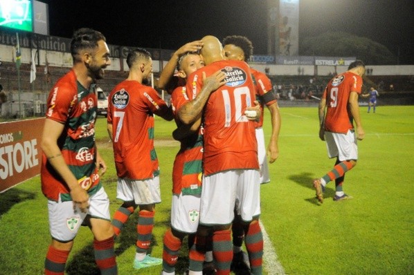 Portuguesa lidera o Paulistão A2 (Foto: Dorival Rosa/Portuguesa)