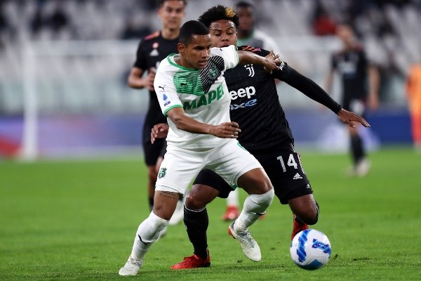 Foto: Sportinfoto/DeFodi Images via Getty Images | O camisa 6 neroverdi soma 35 cortes, 17 interceptações e 15 cruzamentos certos