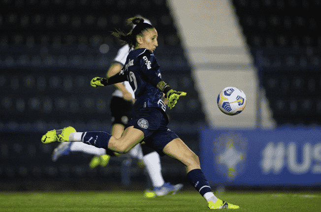 Jully foi um dos destaques do Palmeiras em 2021 (Foto: Thais Magalhães/CBF)
