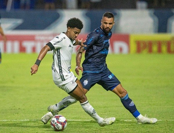 Foto: (Celio Junior/AGIF) - Lucão foi um dos principais nomes do CSA na última temporada, mas não permaneceu para 2022