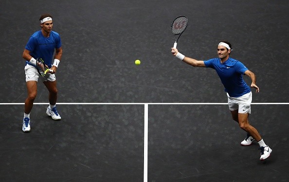 Nadal e Federer juntos na Laver Cup de 2017. Créditos: Getty Images