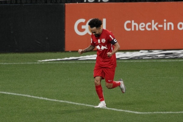 Foto: Ettore Chiereguini/AGIF – Hyoran tem sido comparado a Claudinho, antigo meia da equipe