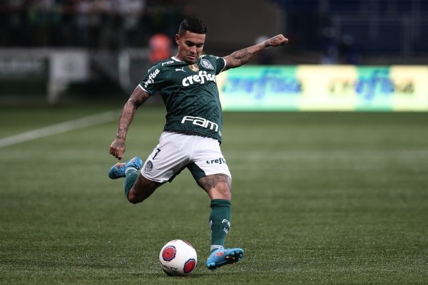 Foto: Ettore Chiereguini/AGIF – Dudu em ação pelo Verdão